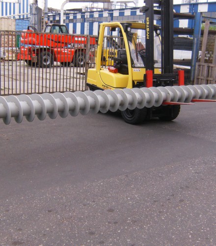 TP15.149 fi 375×8098